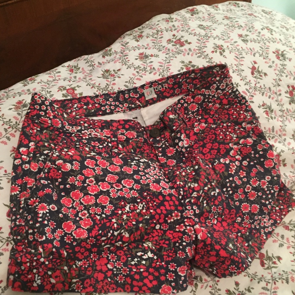 Gap flat front summer shorts 0